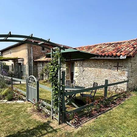 La Grange Charton Dom wakacyjny *